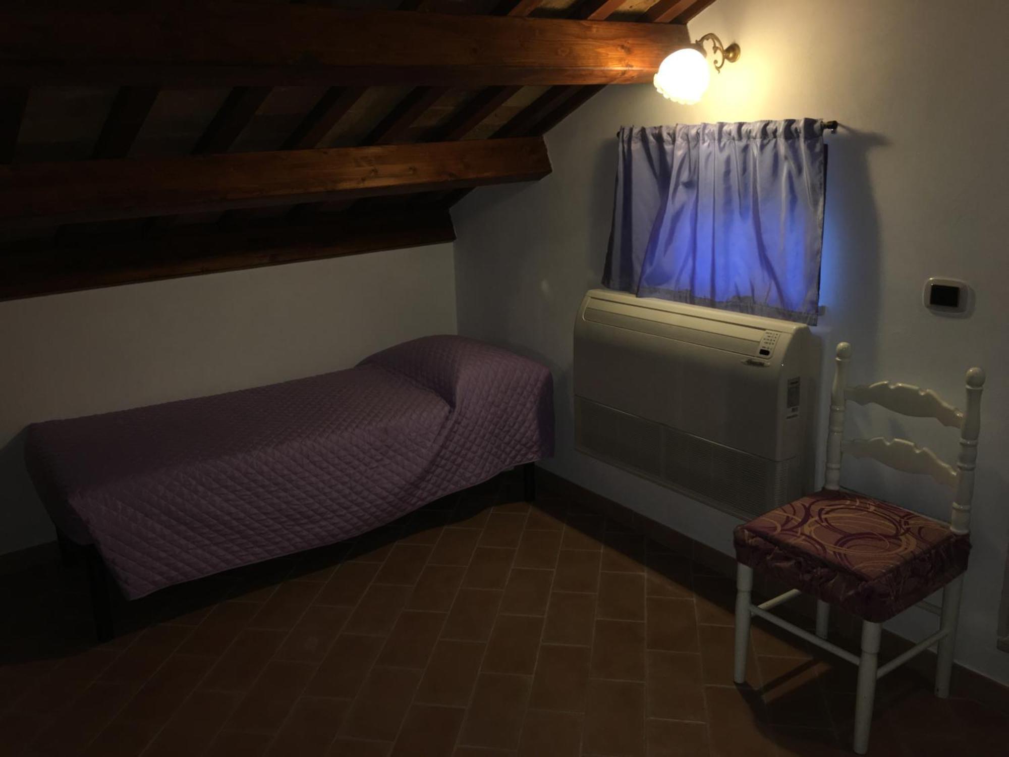 Serracapriola Guest House Dimora Fiorita الغرفة الصورة